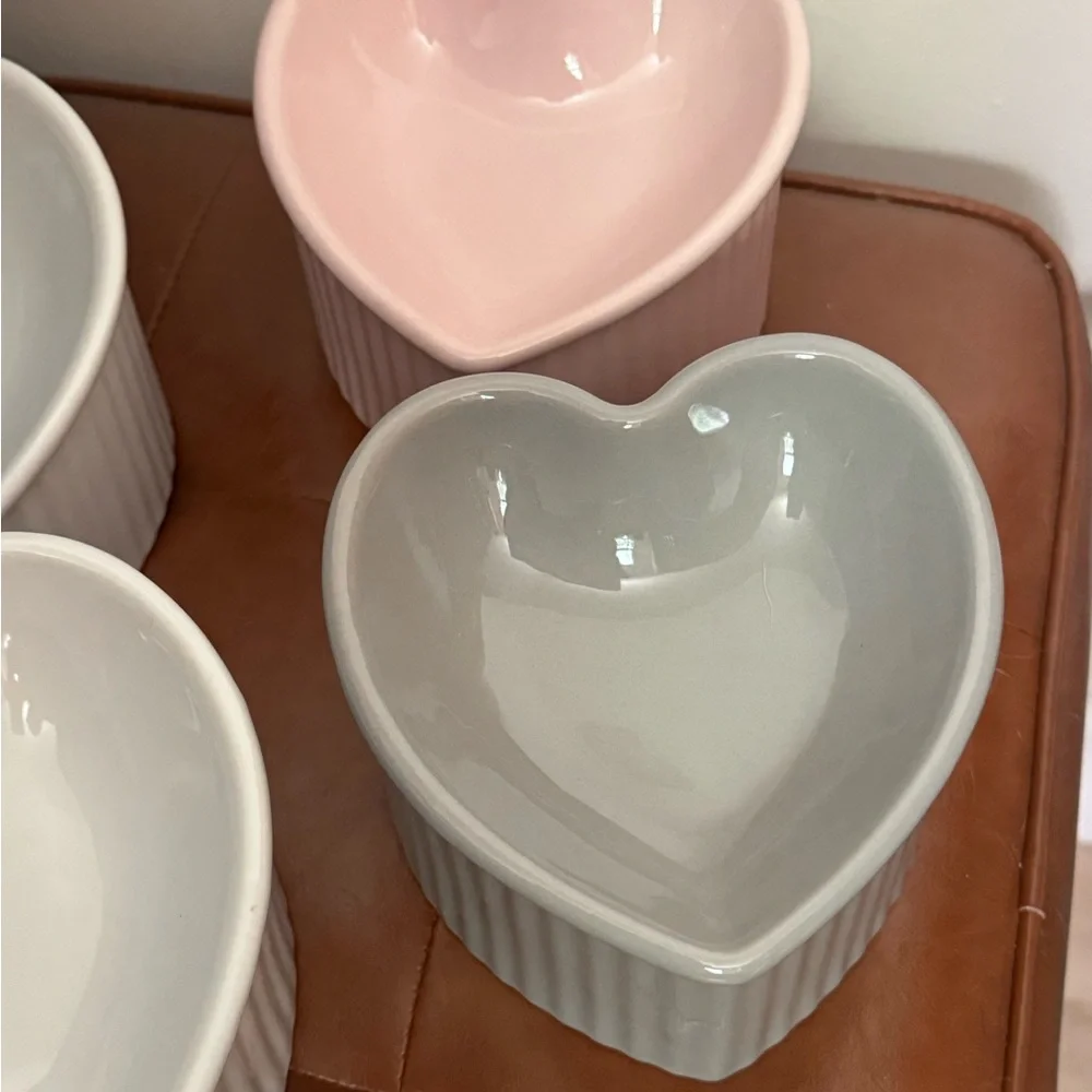Heart-Shaped Ceramic Pet Bowls